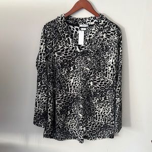 Natori Plush Top V neck